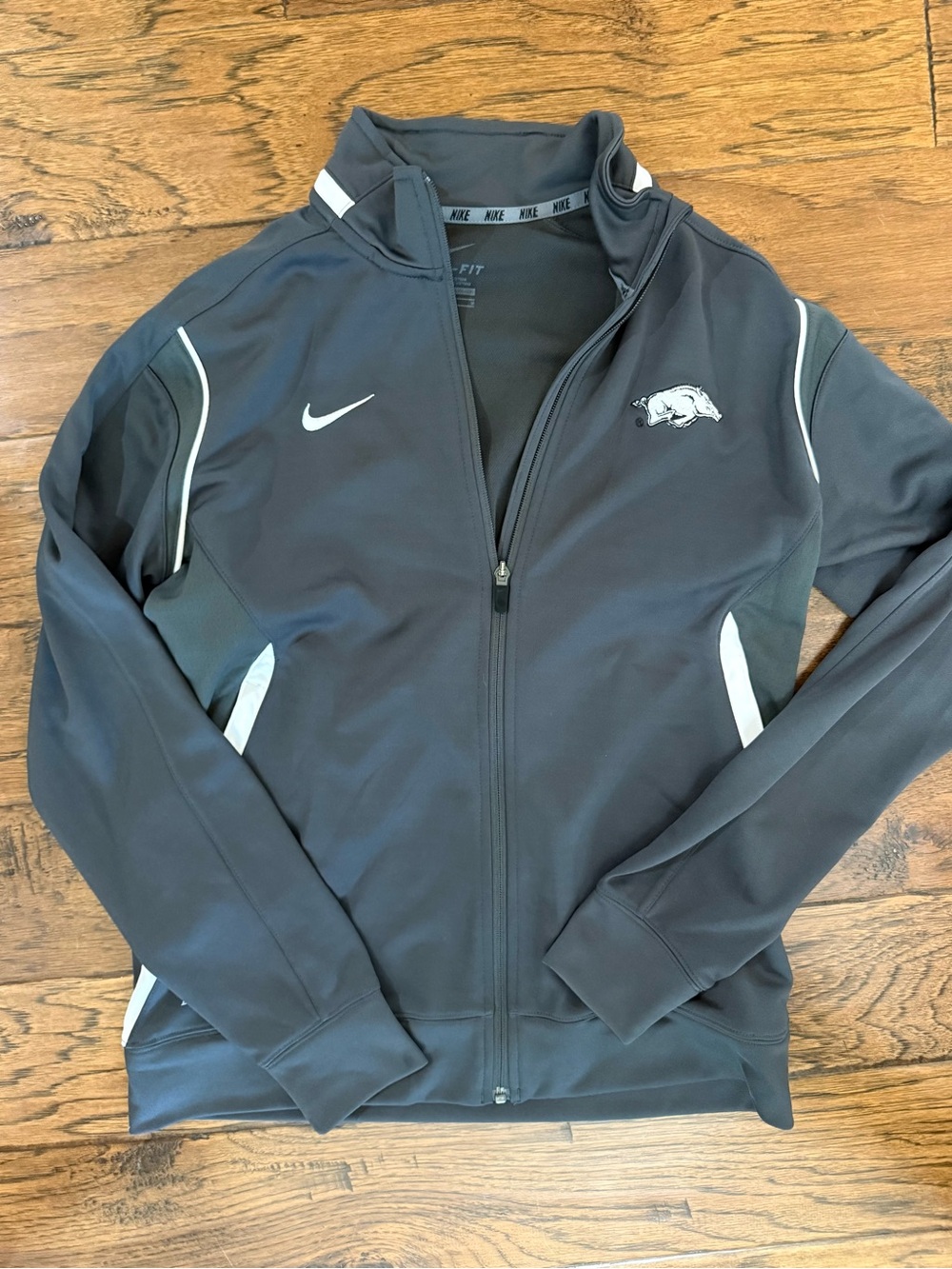 Arkansas Razorbacks Women’s Bundle: - Picture 4 of 8